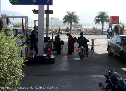Indian oil cos seek to procure 2.5 bn litres of ethanol in tender